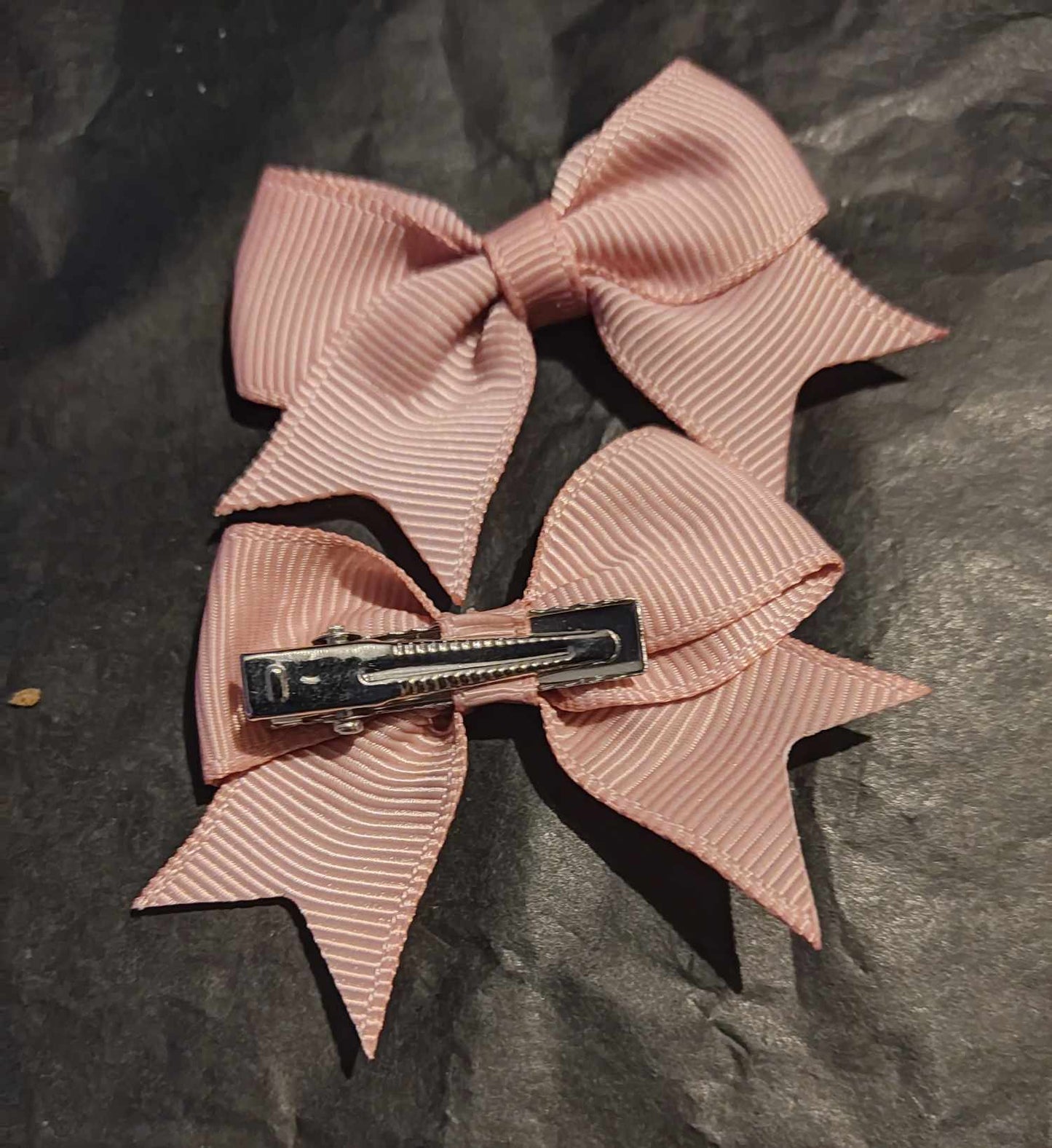 Pinces à cheveux papillon de couleurs assorties, accessoires de mode coréens doux pour un usage quotidien